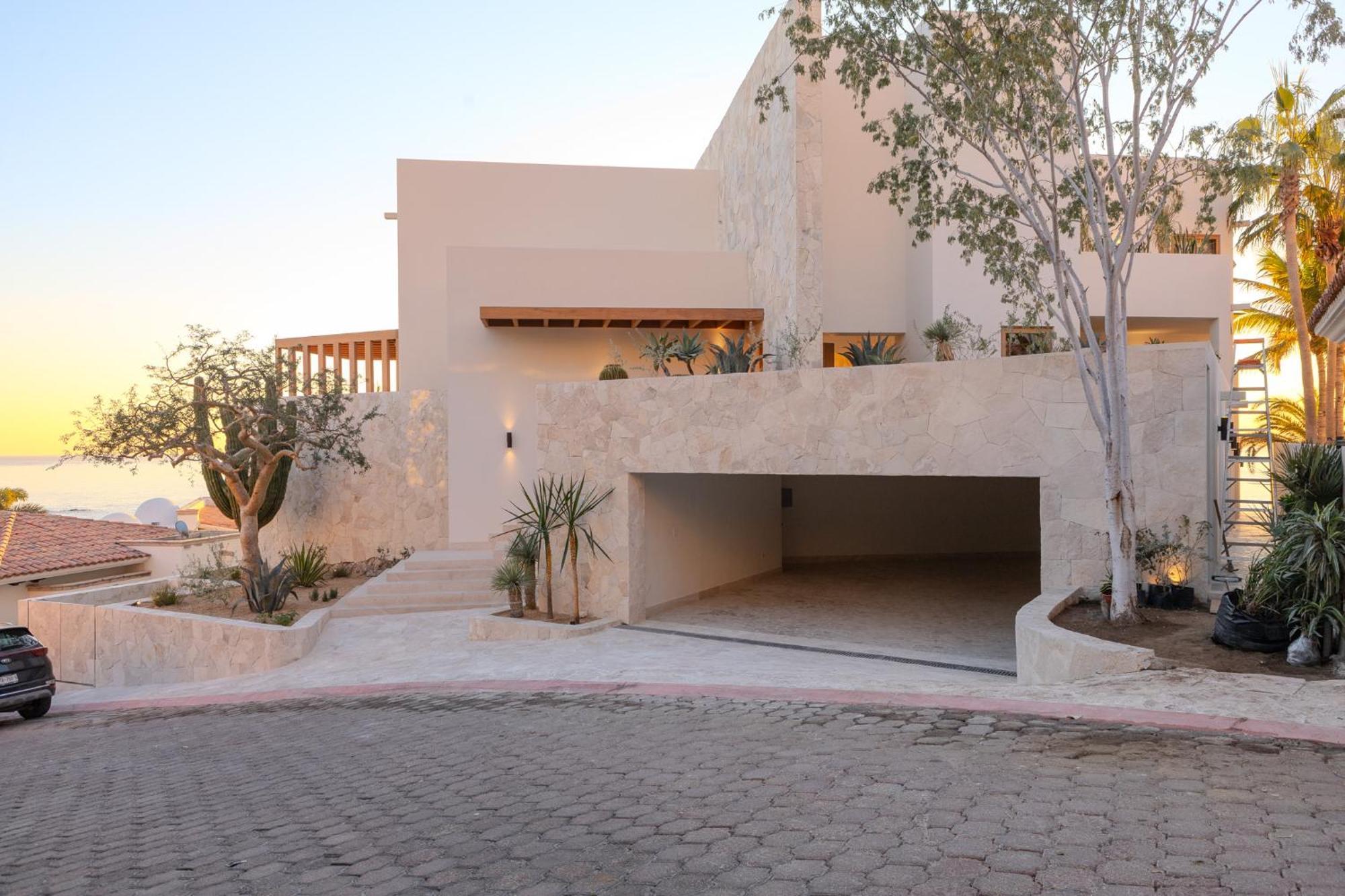 New Stunning Villa, Full Staff, Gym And Has Its Own Private Swimmable Beach San José del Cabo 外观 照片